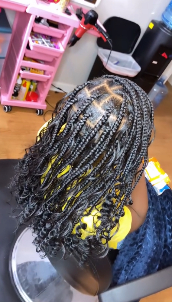 Kids (6-10yrs) Large/Boho Knotless at Luvbeautybypink in Lithonia, GA