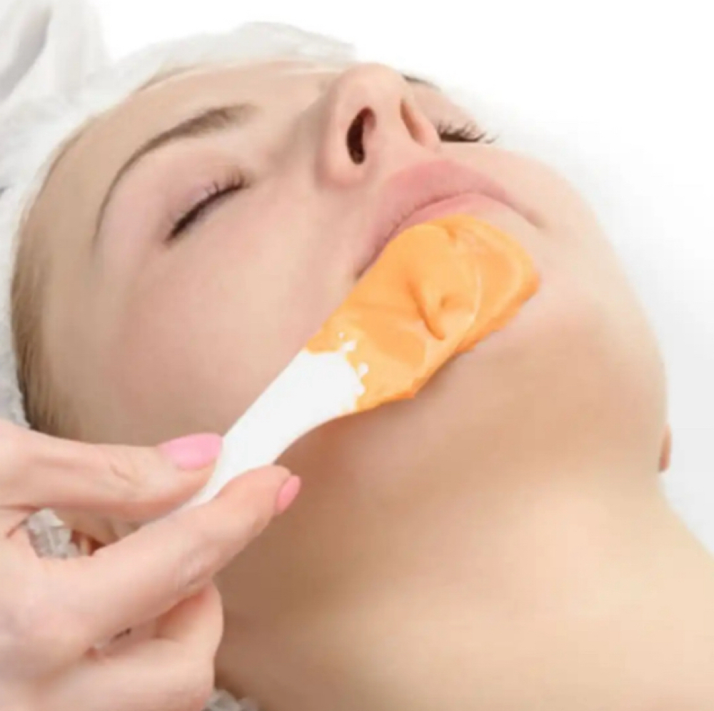 Chin Wax at Hair Horizons in Schaumburg, IL