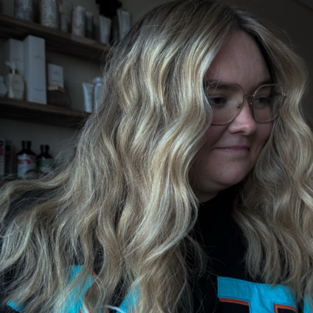 Full Highlights at Suede Salon & Extension Lounge in Iowa, IA