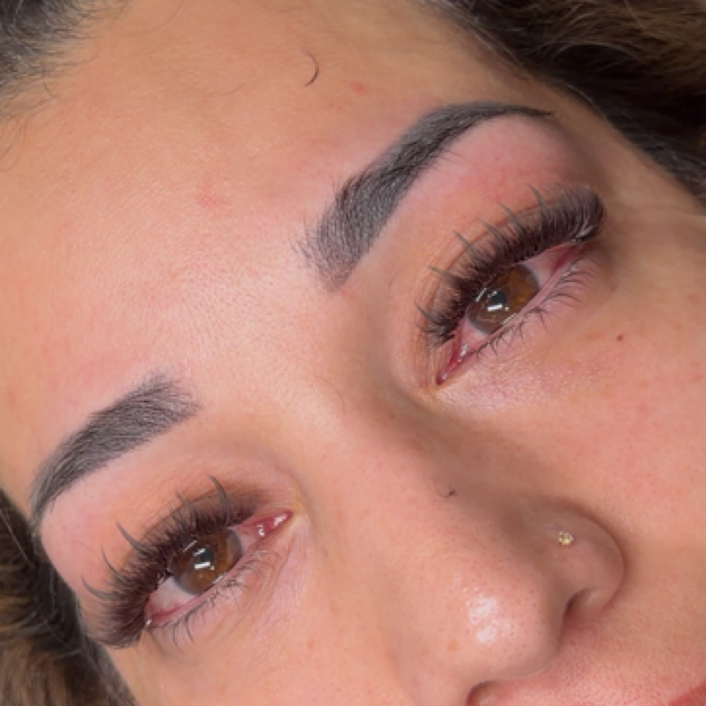 Brown Lash Set at Chula’s Beauty Room in Dublin, CA