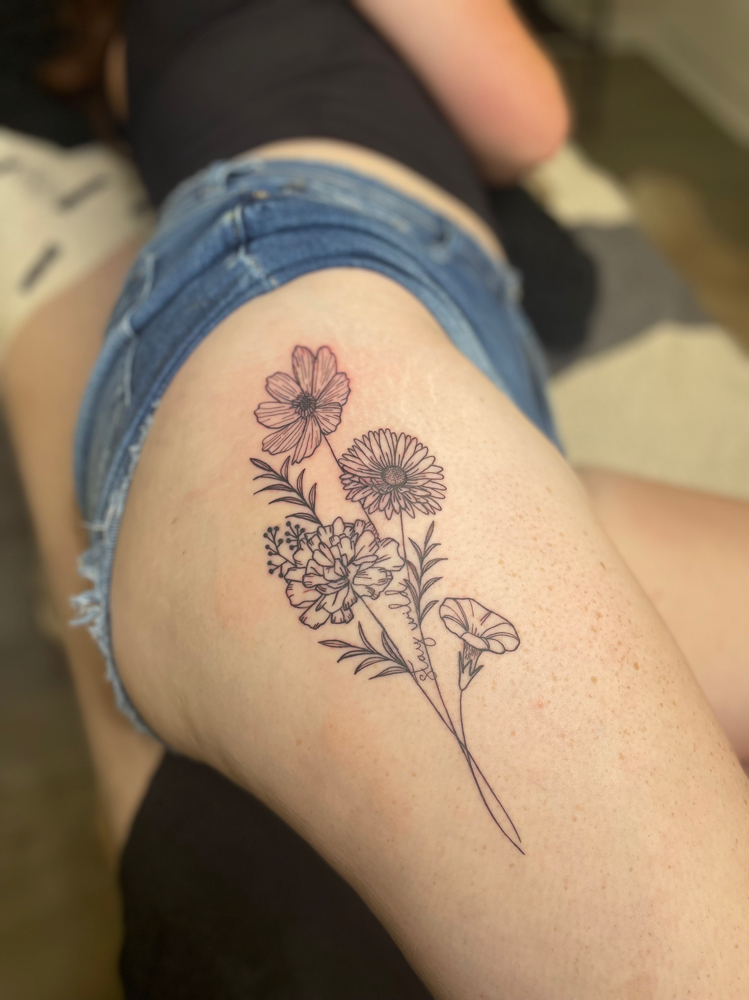 Fine Line Tatttoo