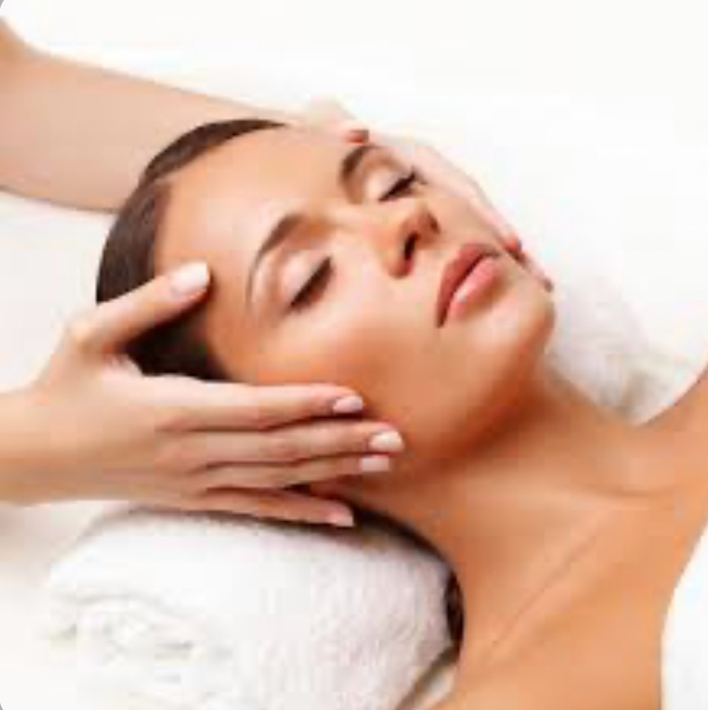 Deep Pore Acne Facial