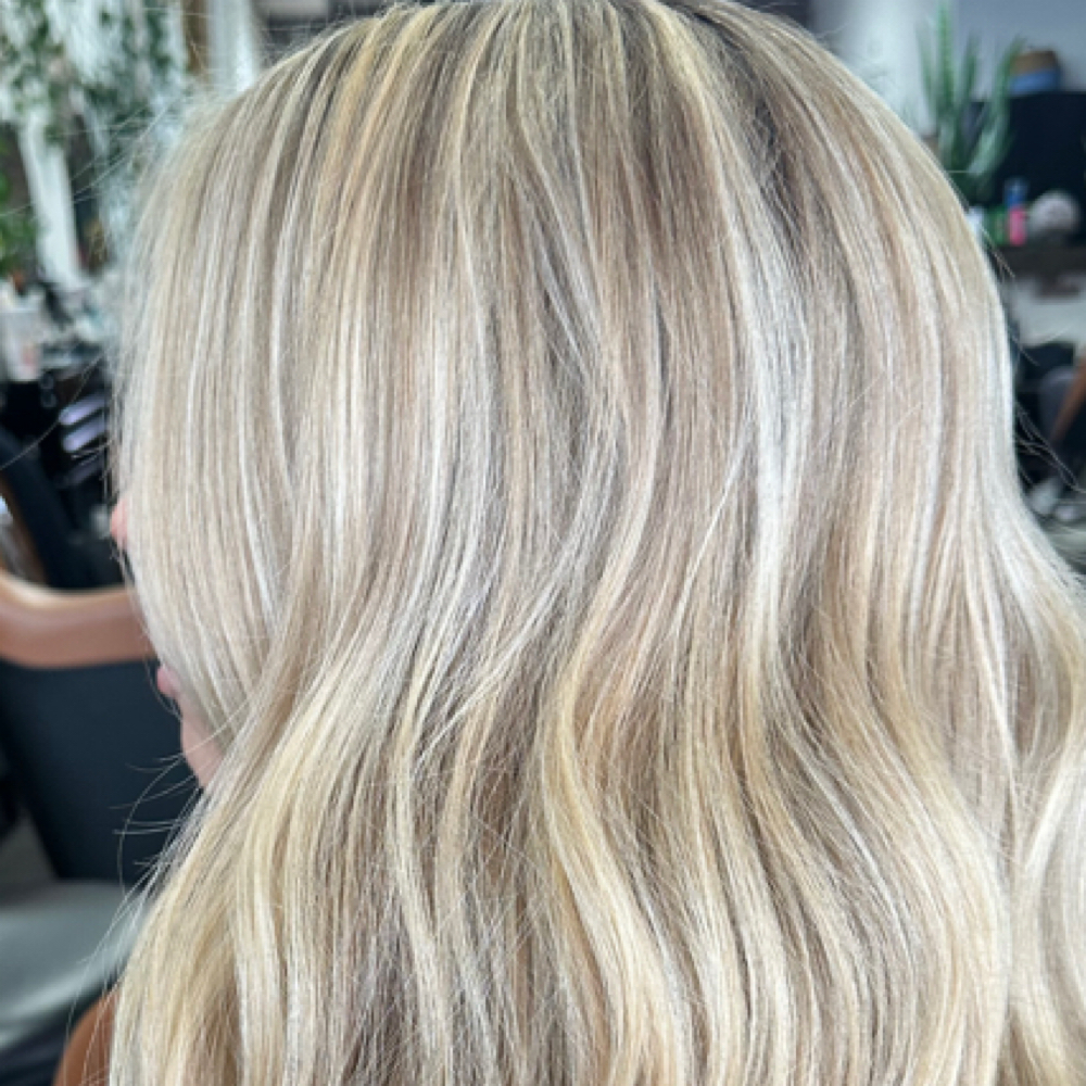 Full Highlight at Hair by Mac in Madisonville, TN