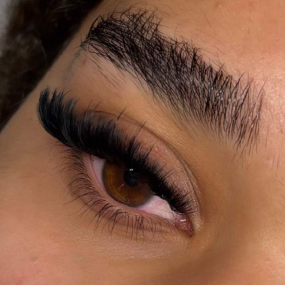 Wispy Mega Volume at R Method Esthetics LLC in Methuen, MA