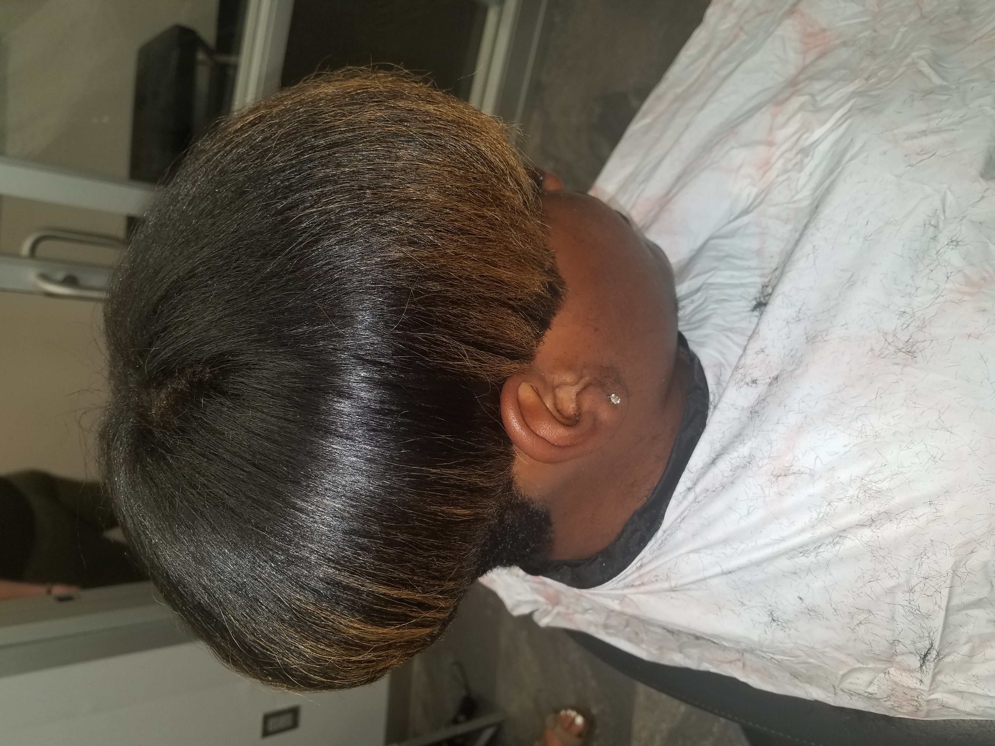 Glam Cut W/ Deep Conditioner