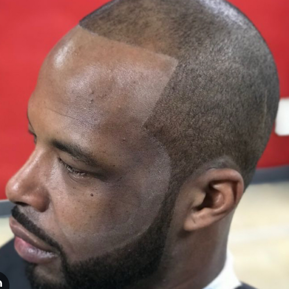 Line Up Only And Beard at Azee Cuts in Southlake, TX