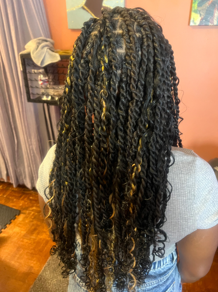 Medium Back Boho Twist
