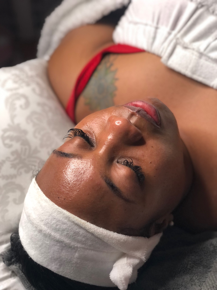 Deluxe Facial