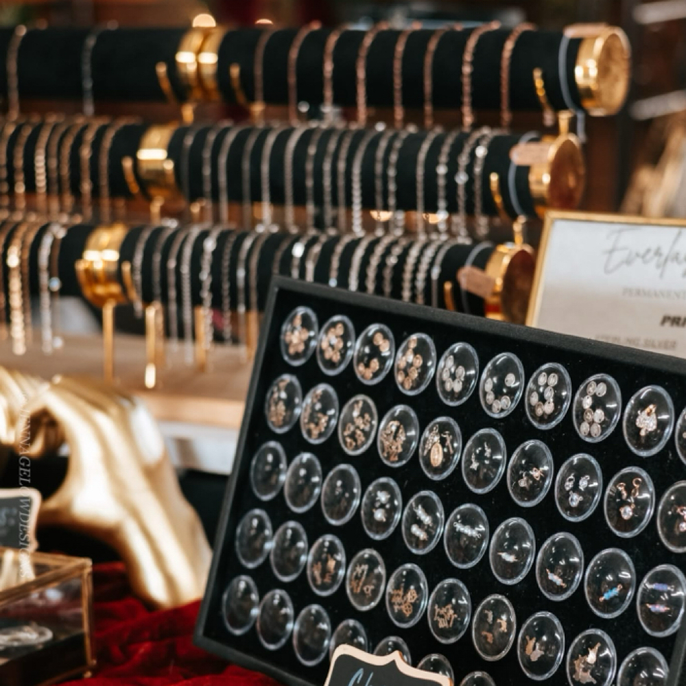 Permanent Jewelry at EverlastingJulesxJenn in Ridgeley, WV