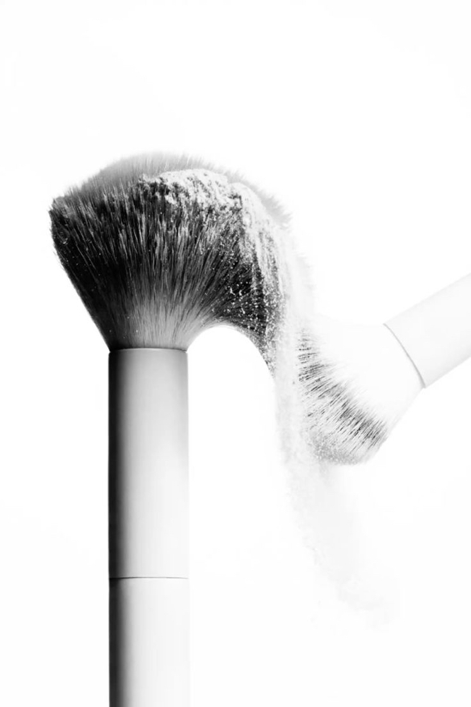 Make-Up