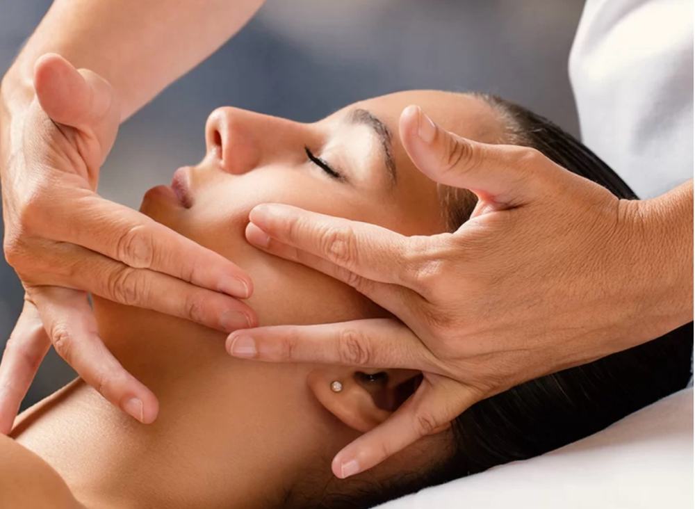 Contour Youth Facial