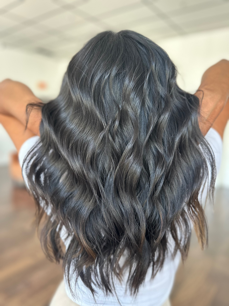 Blow Dry Or Style at Salón Dé Monarca in Lombard, IL