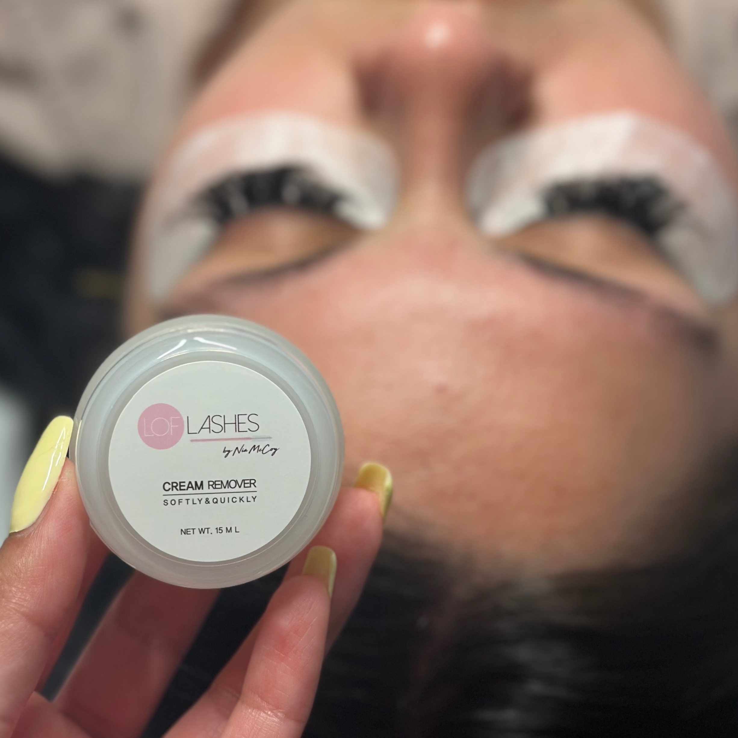 LASH REMOVAL at VI ESTHETICS in Burbank, CA