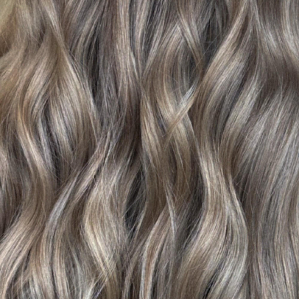 Hot Tool Styling at Mahri Bonds in Kennewick, WA