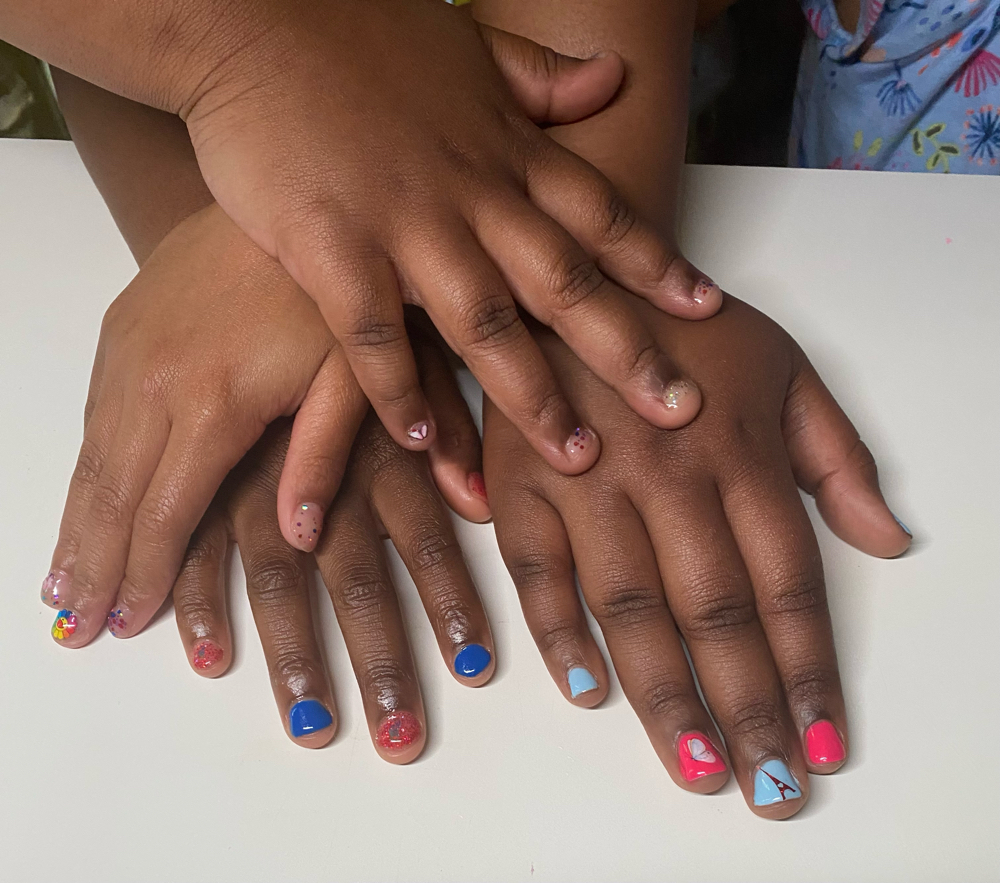 Kids Gel Polish With Stickers