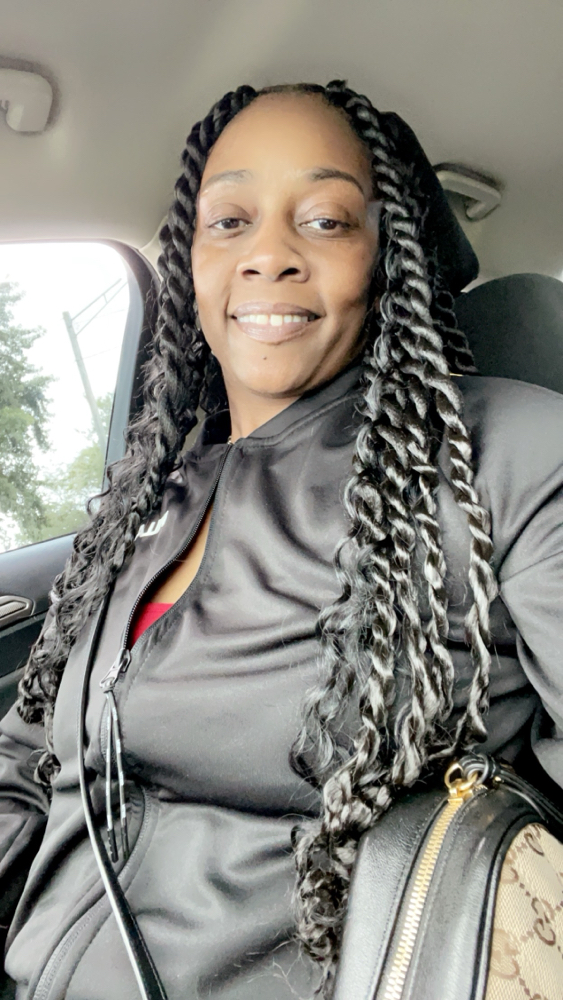Large Island/Senegalese Twists at E Creationz in Lynwood, IL
