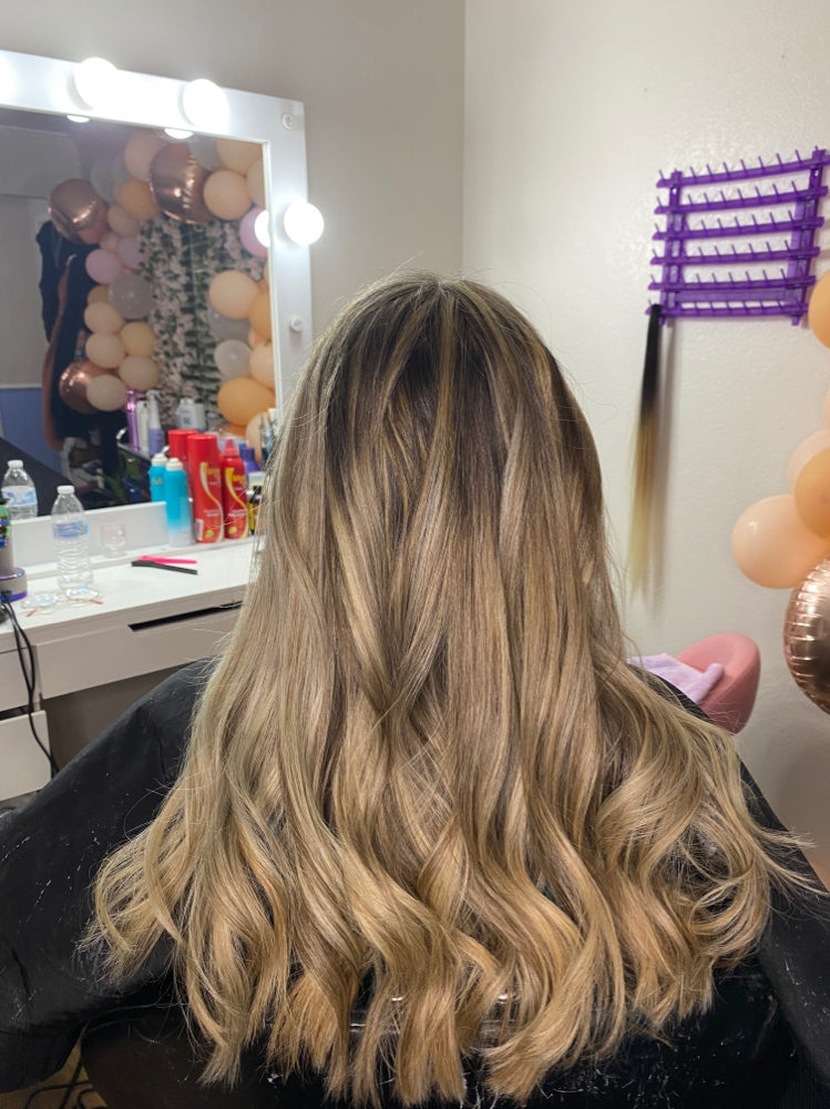 Full Highlights at Dream Beauty Lounge in Oklahoma City, OK