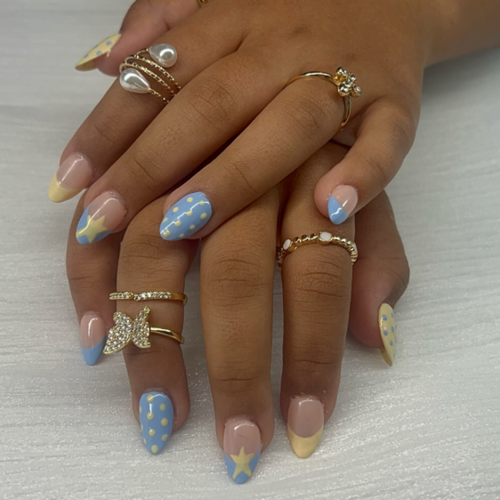 Gelx (short/medium) at Qwandaful Nailz in Smyrna, TN