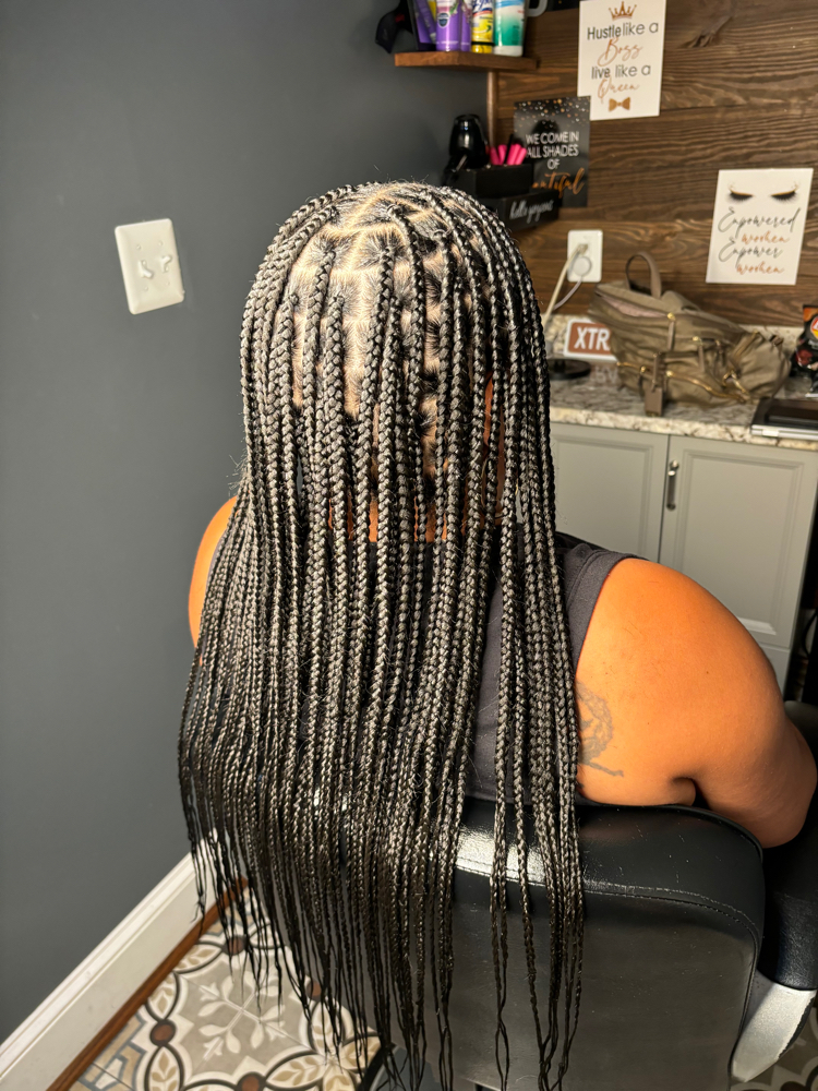 Smedium Knotless(waist length)