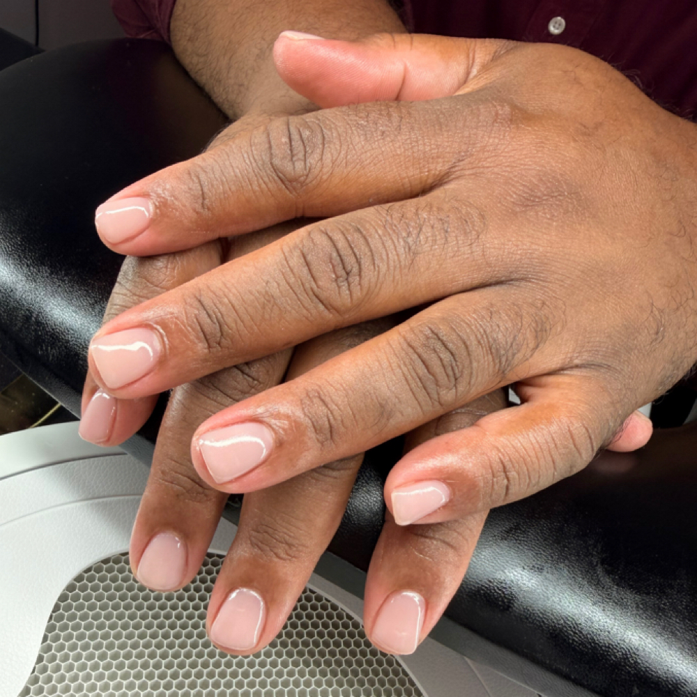Manicures at NATURALLYFLY STUDIO LLC in Chicago, IL