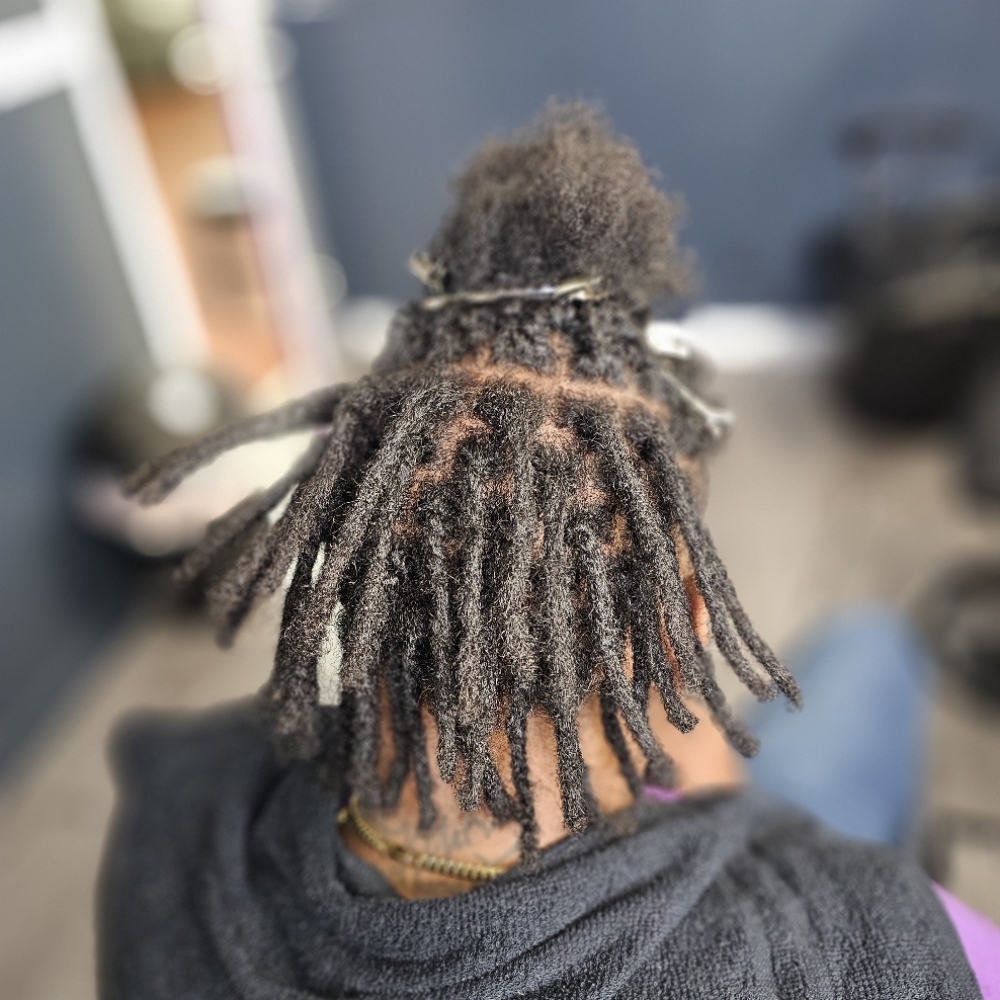 Instant Locs (No Extensions Added)