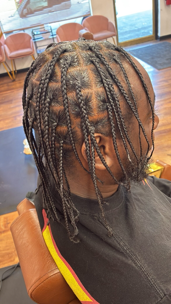 Twists/ Singles/ Extentions at EU*NICE*BEAUTY in Reynoldsburg, OH