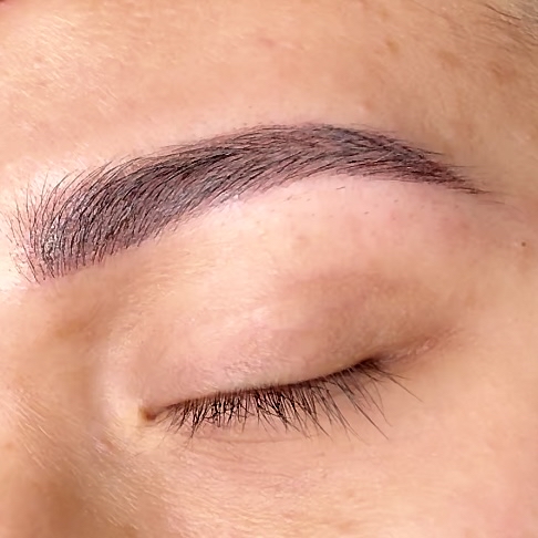Brow Lamination & Tint
