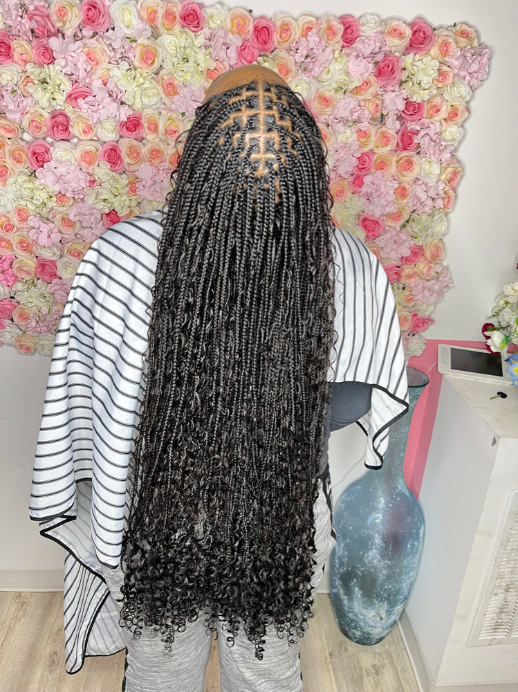 𝒮𝓂𝒶𝓁𝓁 ℬ𝓊𝓉𝓉 ℒℯ𝓃ℊ𝒽 Boho