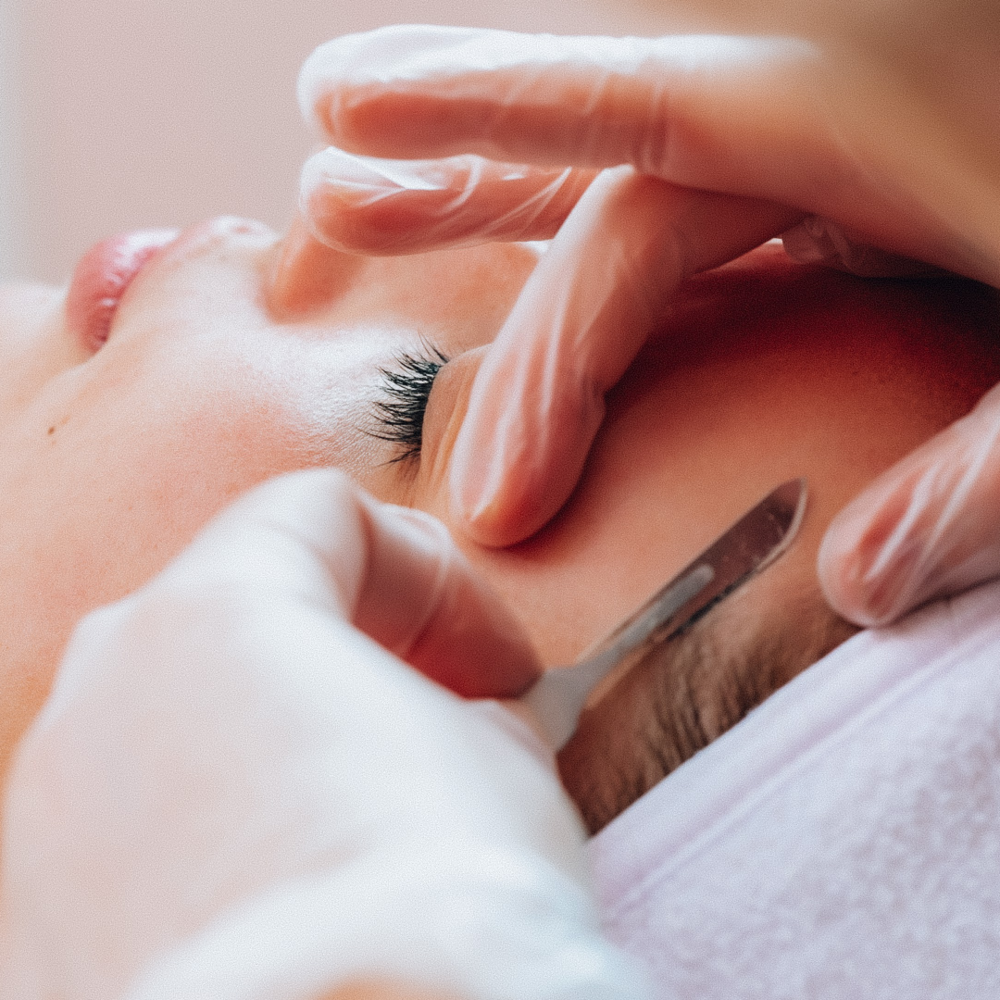 Dermaplaning