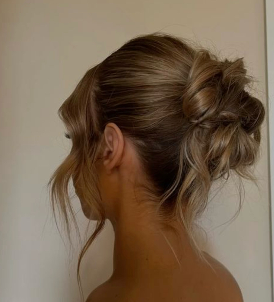 Up Do/Dry Styling at Hails Hair World in Champaign, IL