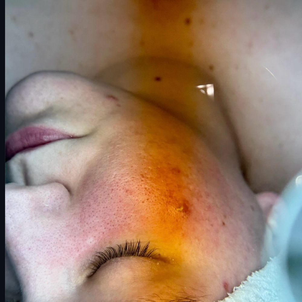 GLOW & GO at The Lash & Beauty Lounge LLC in Pearland, TX