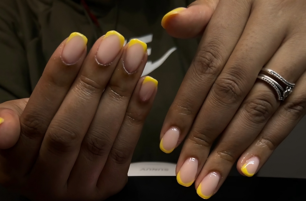 Poly-Gel Overlay (Natural Nails)