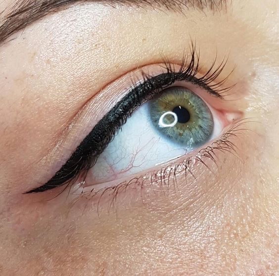 Eyeliner TouchUp (Within 6-8 Weeks)