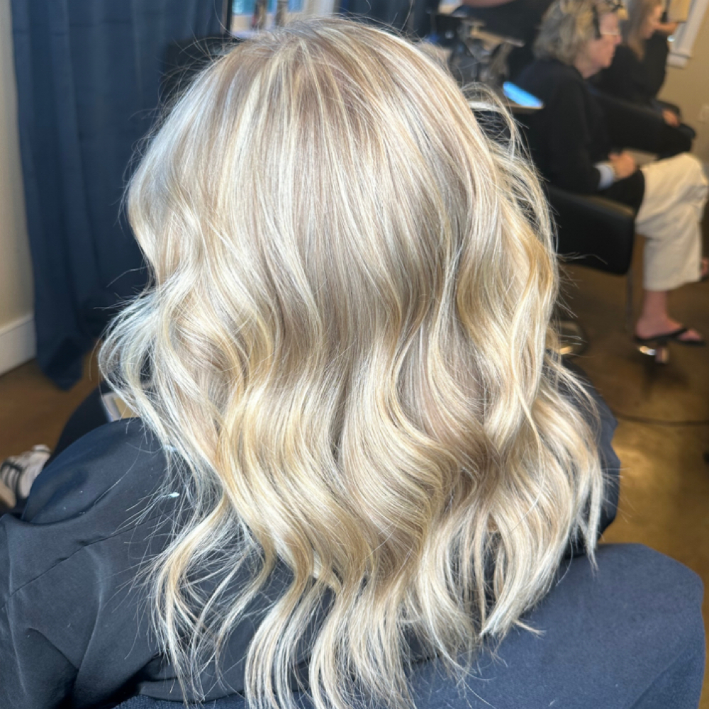 Roots Partial Blowout at Angelo’s Beauty Concept in Vineyard Haven, MA