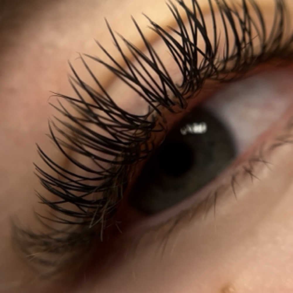 Lash Extension Half Set at LASHANDOUT in Kernersville, NC