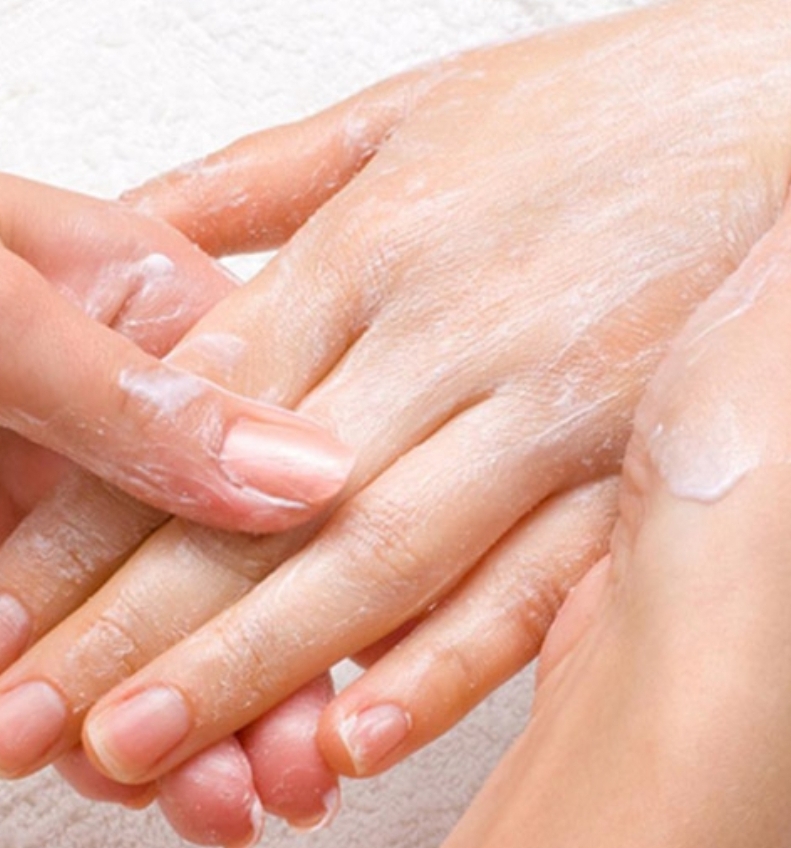Luxury Manicure