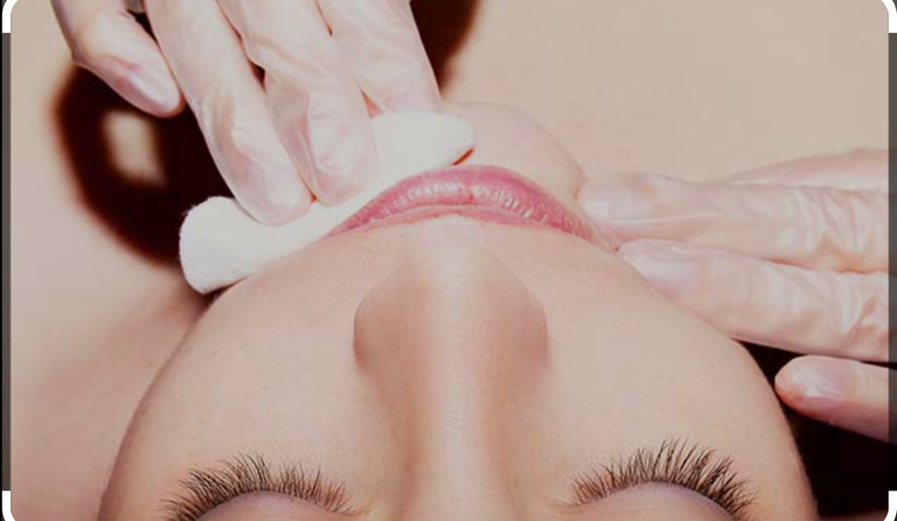 Chin Wax
