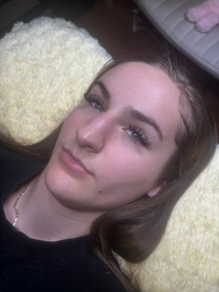 2 Week Lash Fill-In at Soleil Beauty Bar LLC in Hartford, CT