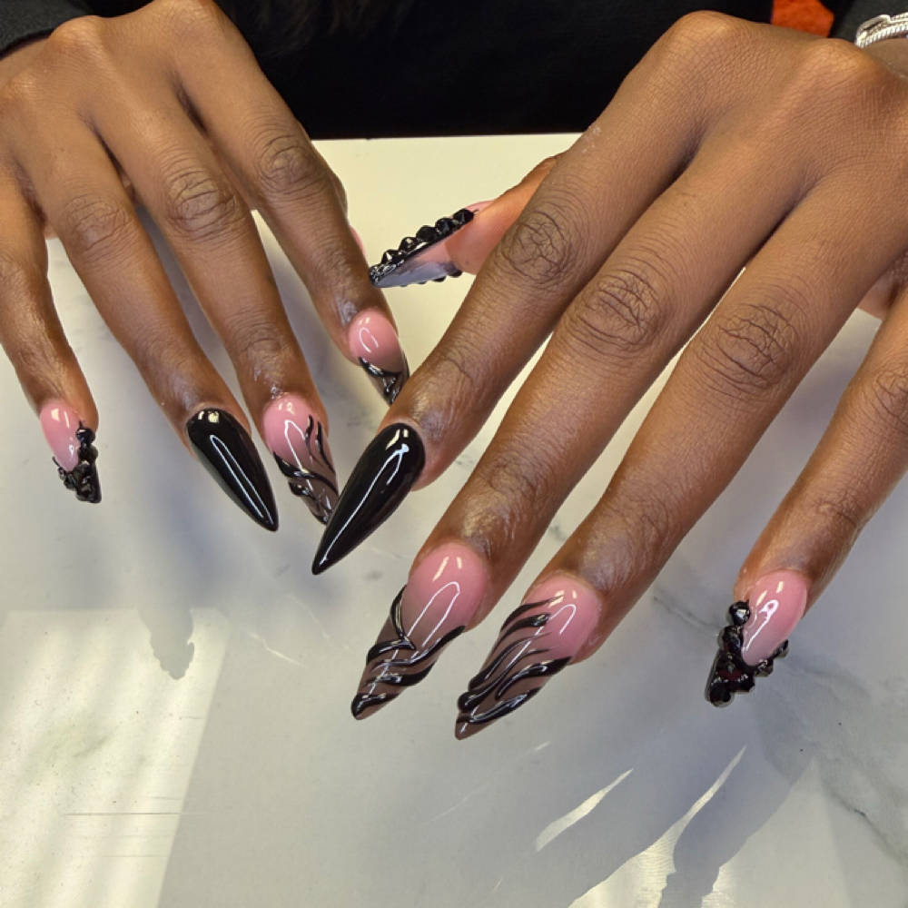 Fill In With Design- Long at Khloe’ De Nails in Cincinnati, OH