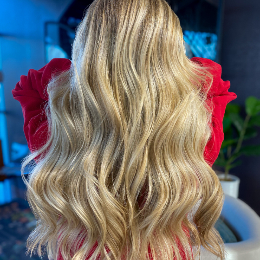 Curls Only, No Shampoo Blowdry at Nicole Sherman hair co in Parker, CO