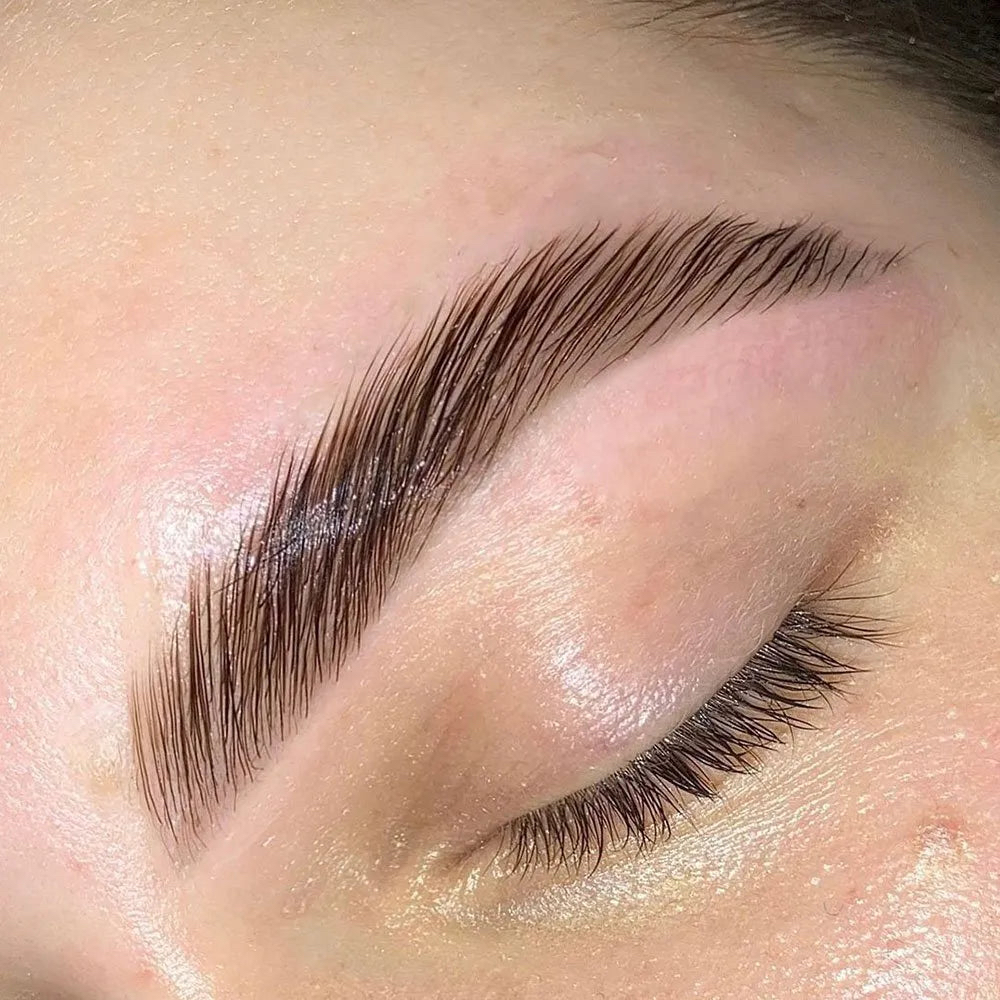 Brow lamination + Tint