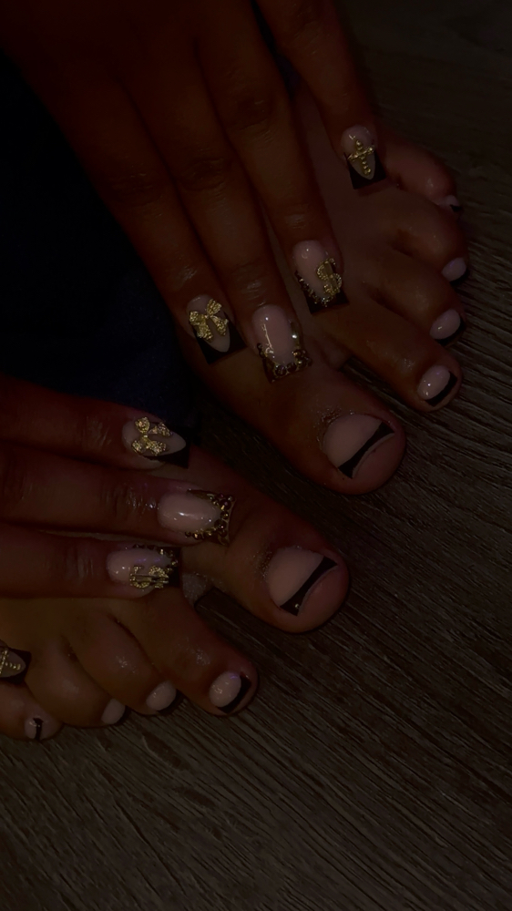matching nails&toes