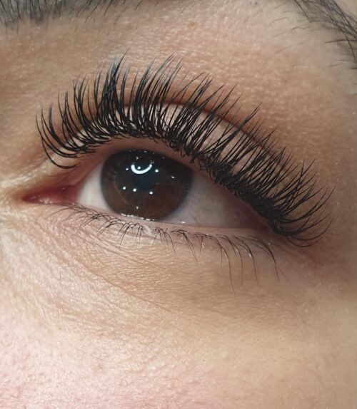 Classic Eyelashes - Full Set