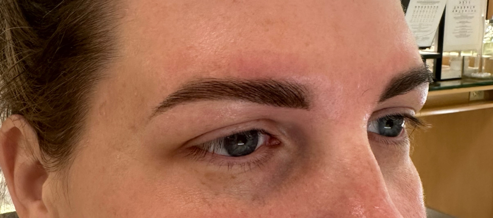 Brow Wax + Tinting