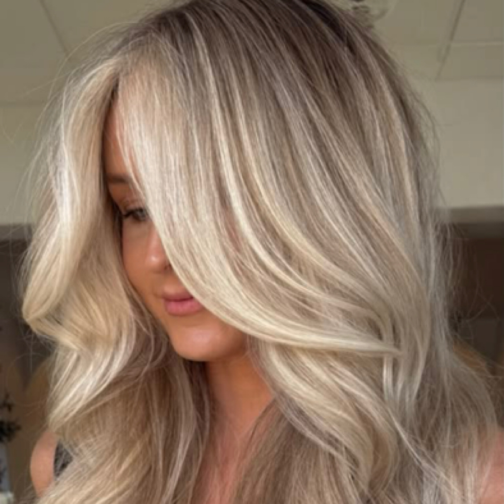 Full Highlight/Balayage at Paradiso Hair & Beauty in Franklin, TN