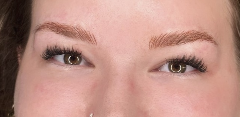 microblading/combination brow