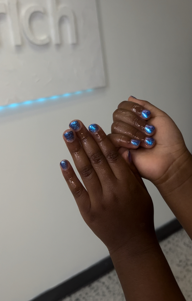 kids shellac manicure
