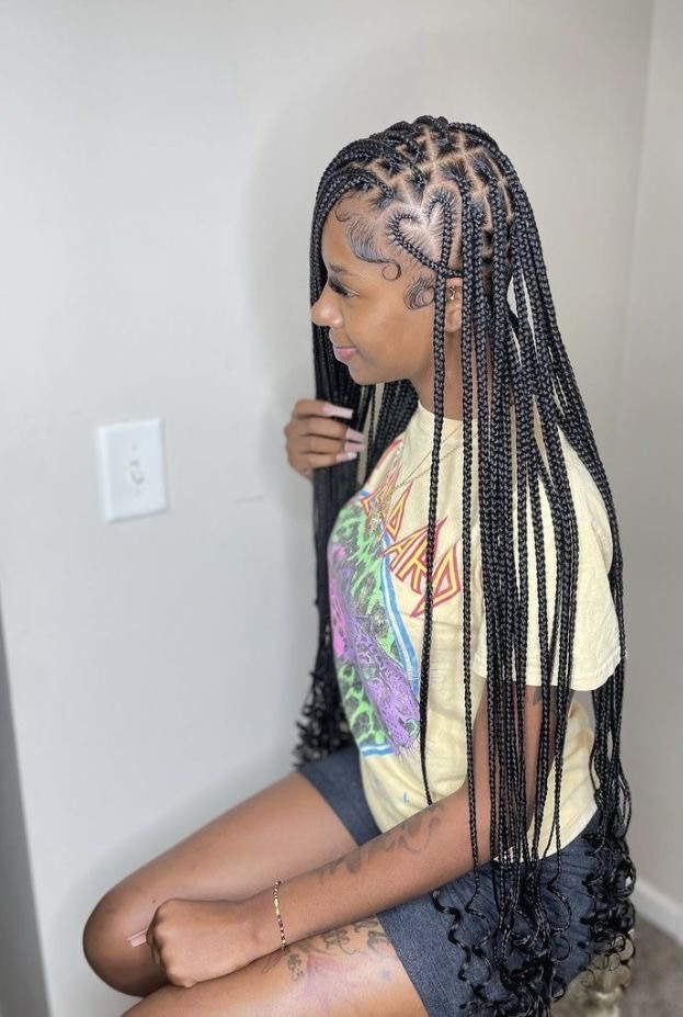 Smedium Heart Knotless Braids
