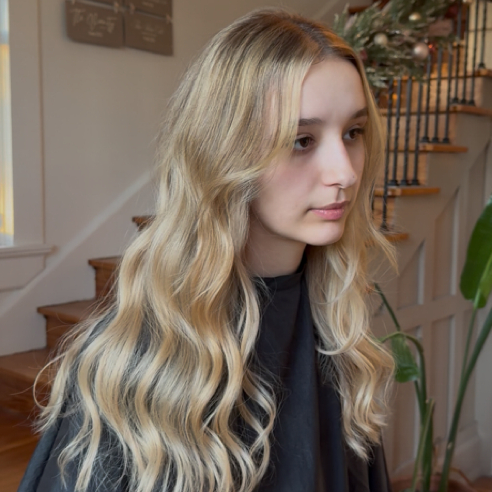 JA - Custome Blondage at Jamie & Nautica Hair Co. in New Braunfels, TX