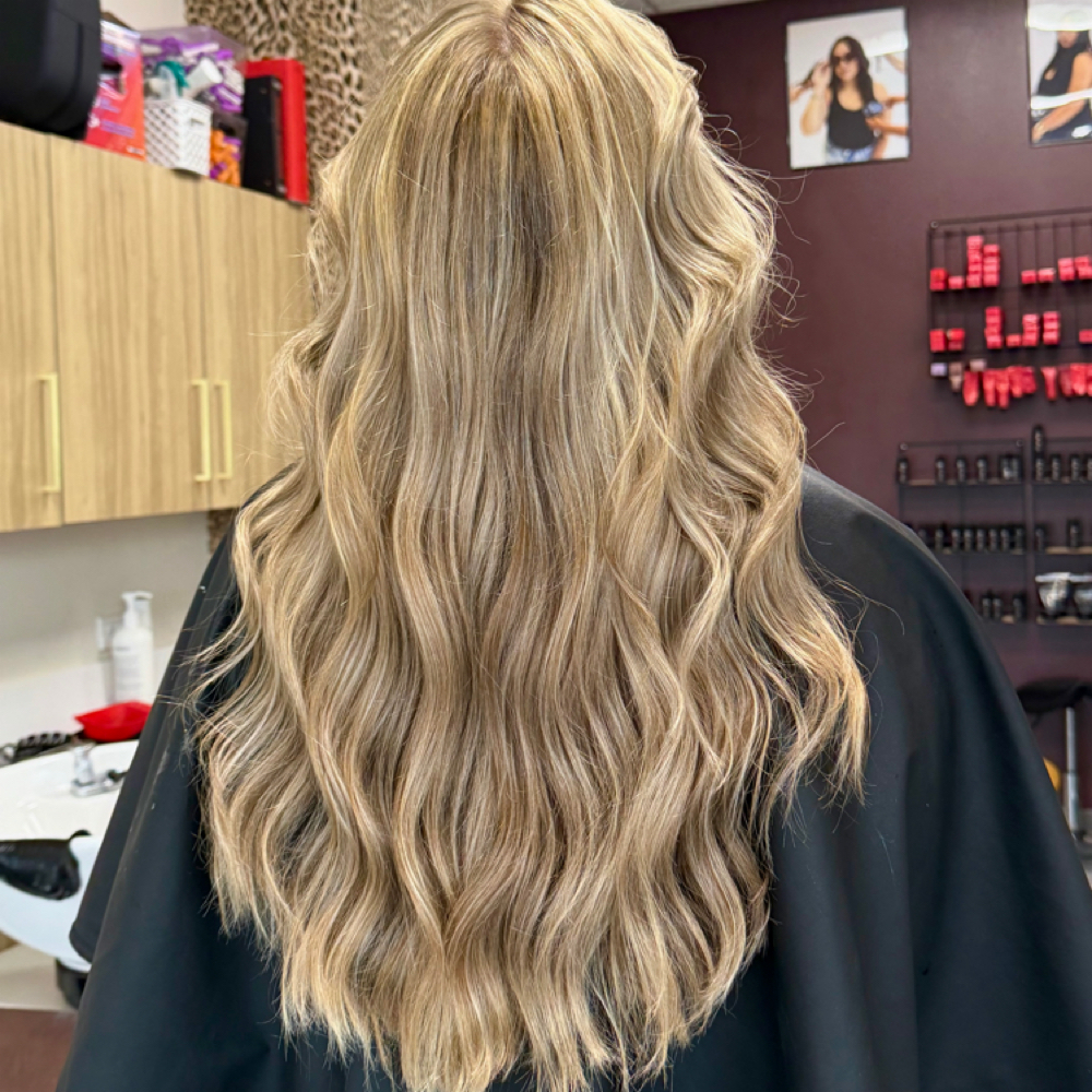JA - Effortless Blondage at Jamie & Nautica Hair Co. in New Braunfels, TX